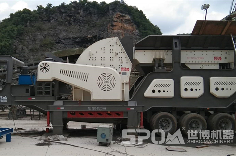 重錘破移動(dòng)石子破碎機