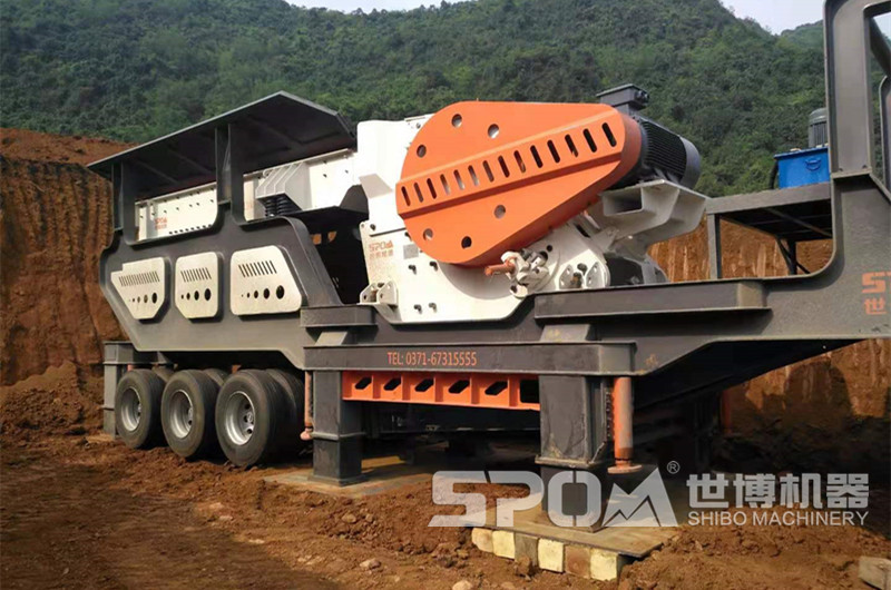 大型輪胎顎式移動(dòng)破碎機